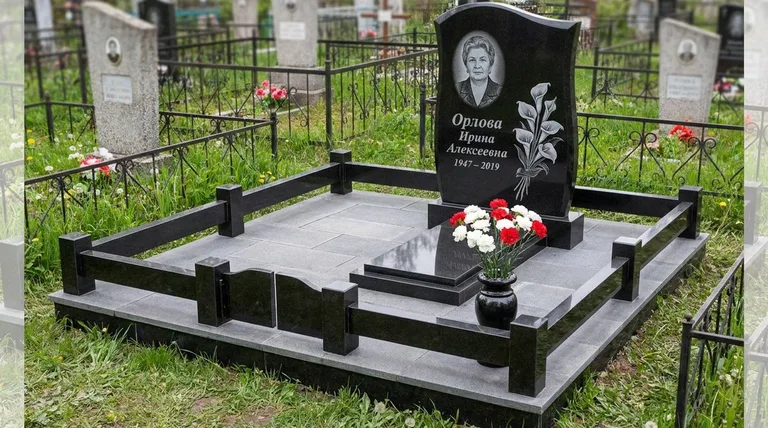 Памятник с гравировкой калл — выполненная работа «Орлова» в Мурманске