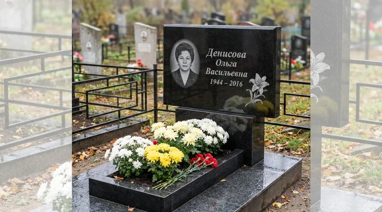 Памятник с гравировкой лилий — выполненная работа «Денисова» в Мурманске