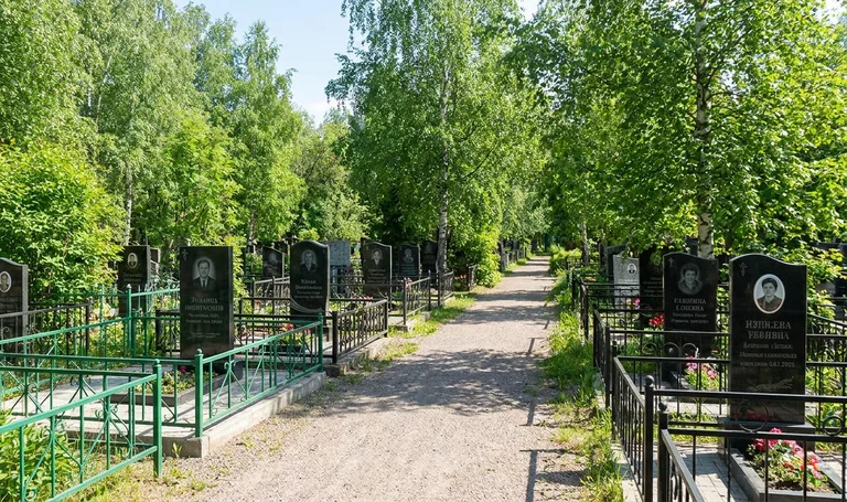 Рубёжное кладбище